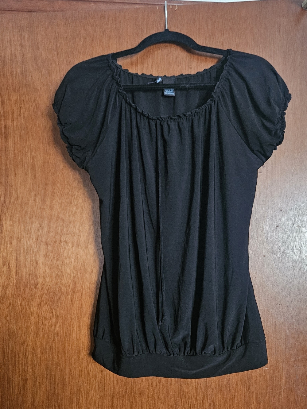 Saint Tropez West Black Short Puff Sleeve Elastic-Neck Blouse
